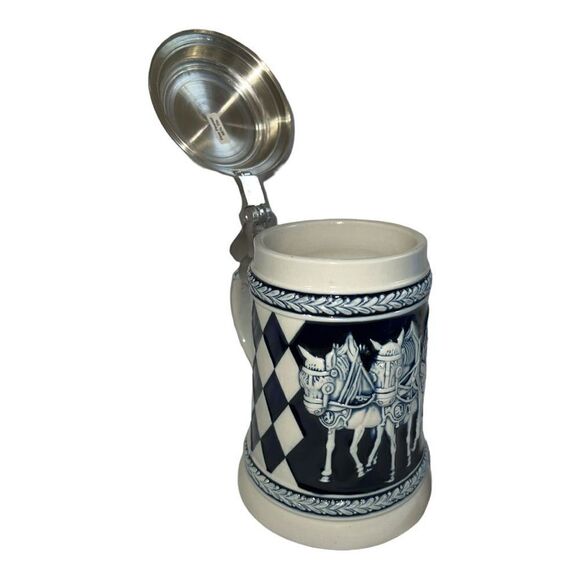 Gerz  blue and grey diamond pattern with pioneers horse drawn carriage stein - Picture 3 of 5